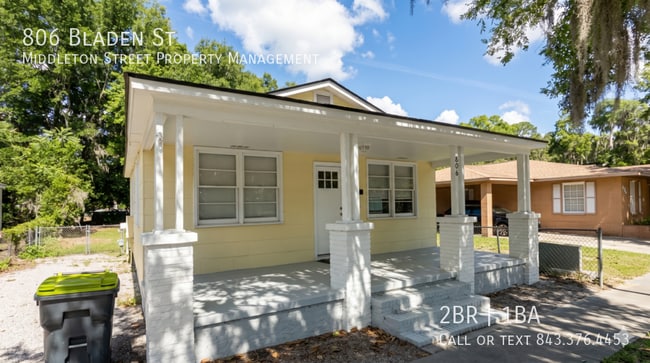 Building Photo - 806 Bladen St