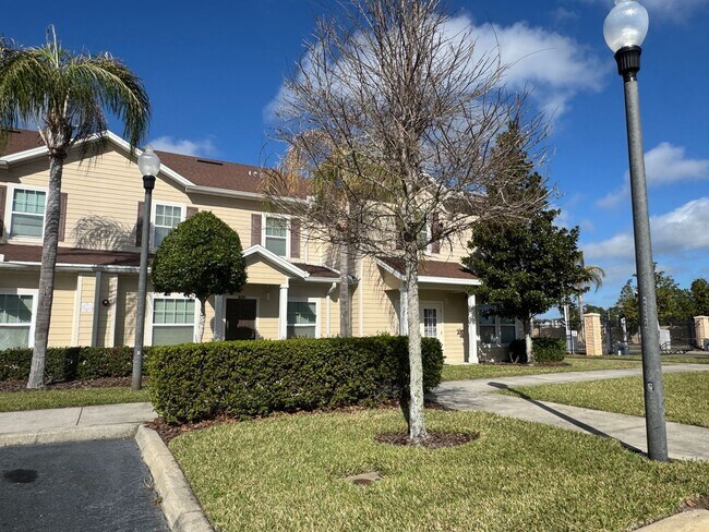 Building Photo - Exceptional Townhome in West Lucaya Village — Minutes from Walt Disney World