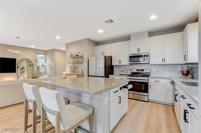 Building Photo - 9716 Jade Rise Ave