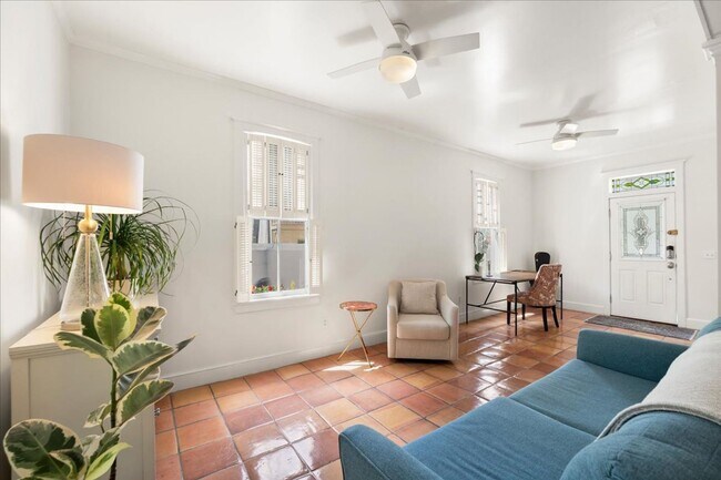 Building Photo - Downtown St. Augustine 2BD/2BA Historic Home
