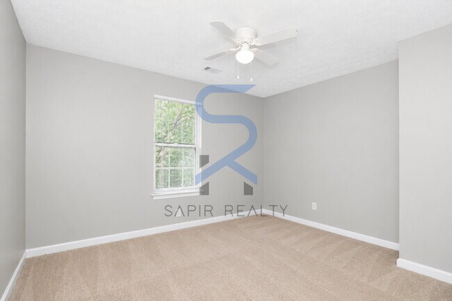 Building Photo - Chestnut Lake Preserve Gem – Beautiful 4BR Home in Lithonia