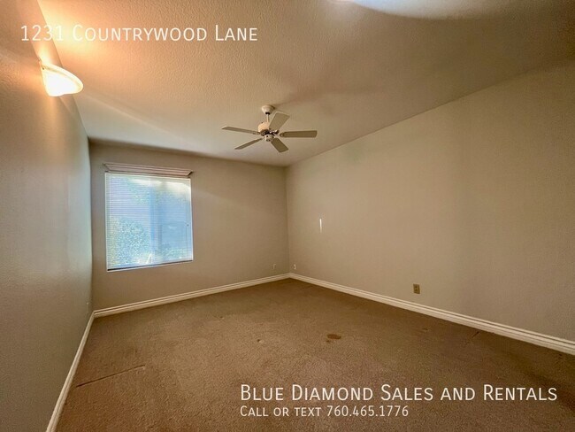 Building Photo - 1231 Countrywood Ln