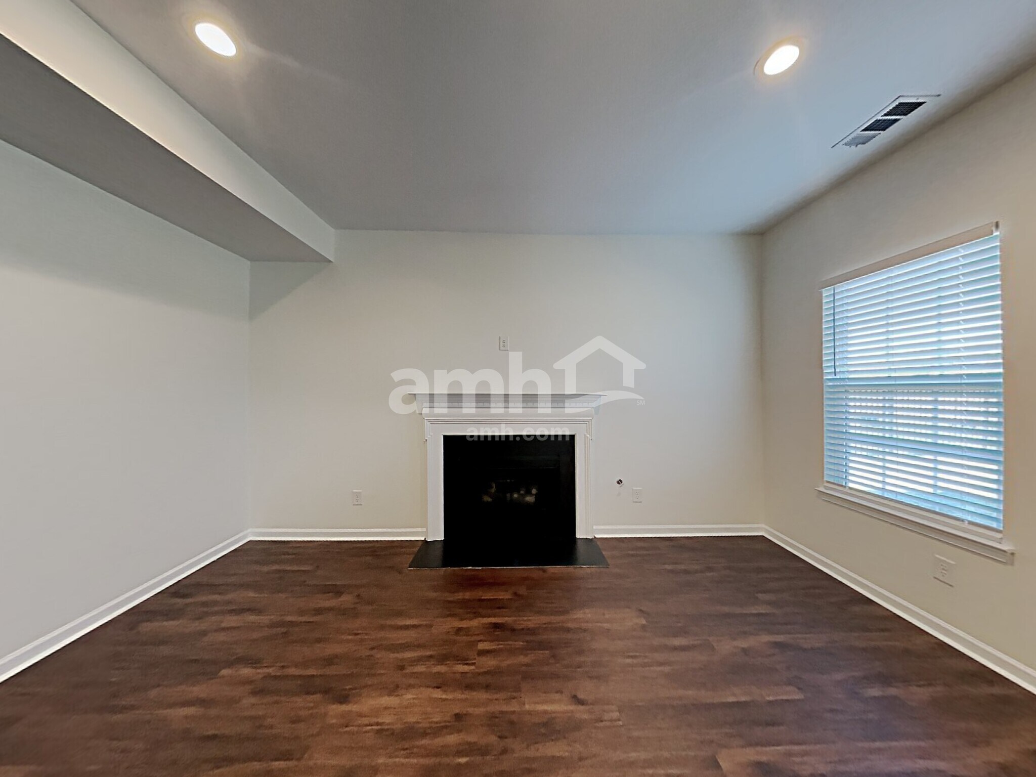 Building Photo - 1721 Muirwood Blvd