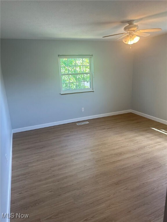 Building Photo - 7045 Carriage Hill Dr