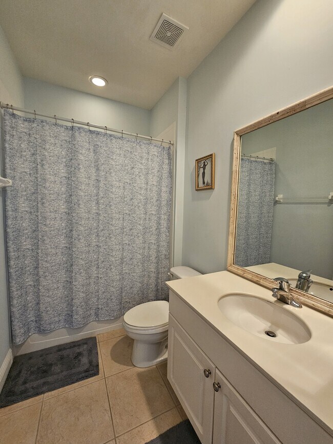 Building Photo - 1405 Sweetwater Cove