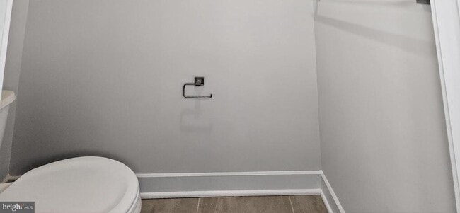 Building Photo - 2542 VERONA Pl