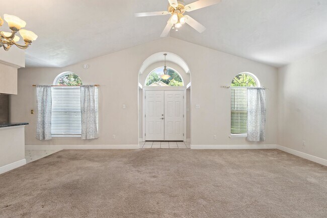 Building Photo - 2961 Viking Way