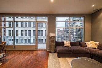 Building Photo - Luxury Penthouse Condo Downtown with Private Patio & Amazing Views Available Now!