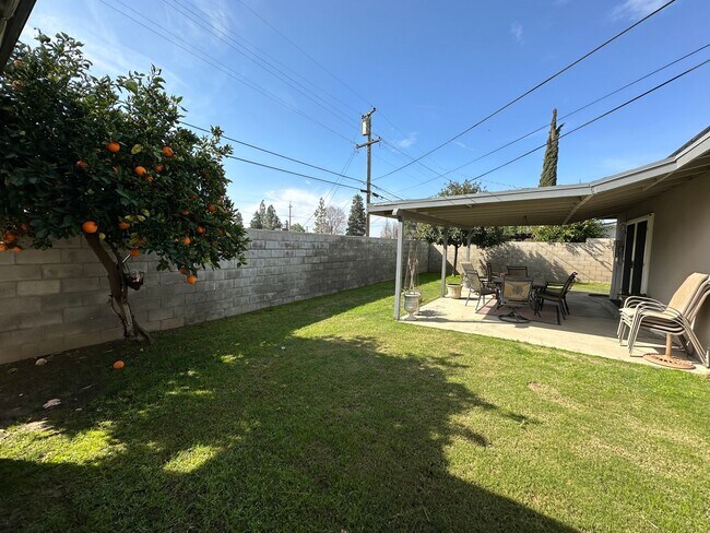 Building Photo - Wonderful Home For Rent!