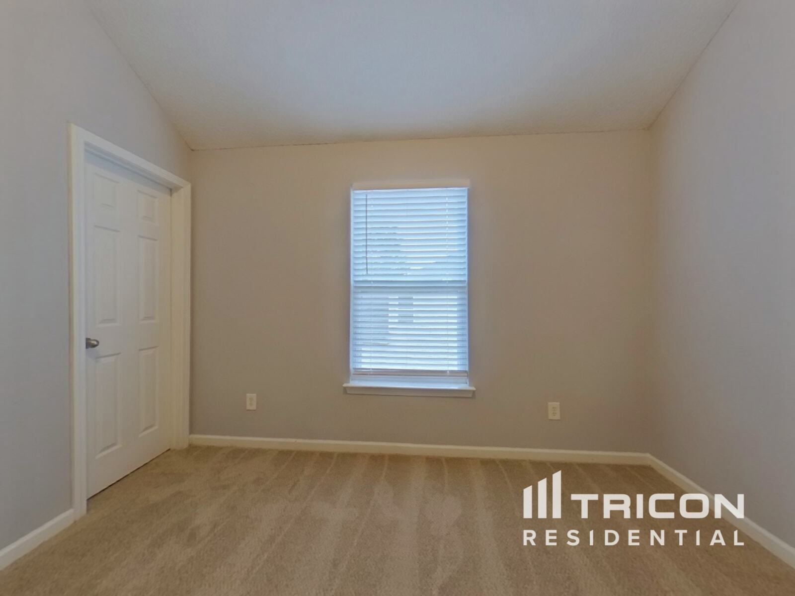 Building Photo - 4247 Arnolds Mill Overpass