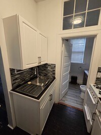 Building Photo - 828 E 100 S