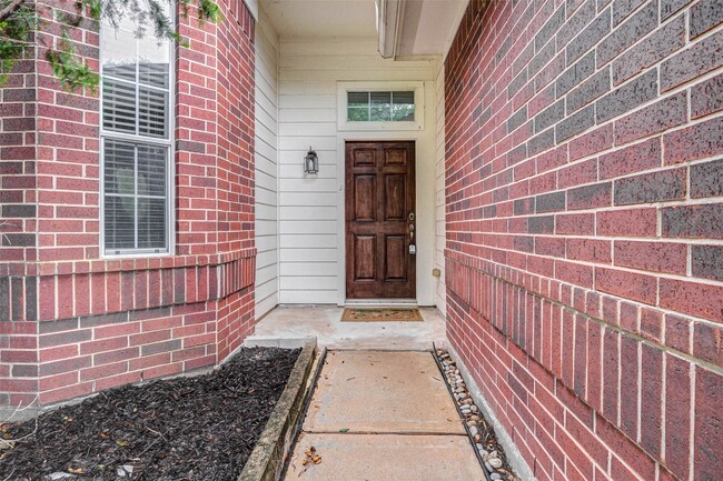 Building Photo - 7434 Jacobs Well Dr