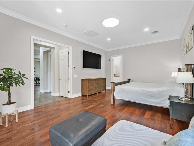 Building Photo - 10325 Sweet Fennel Dr