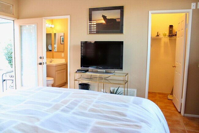 Building Photo - 77573 Ashberry Ct