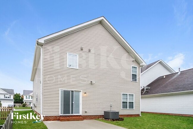 Building Photo - 6135 Birkdale Dr