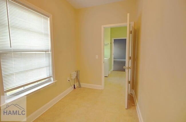 Building Photo - 1206 Peacock Trail