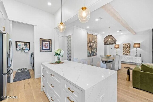 Building Photo - 1411 Courtside Dr