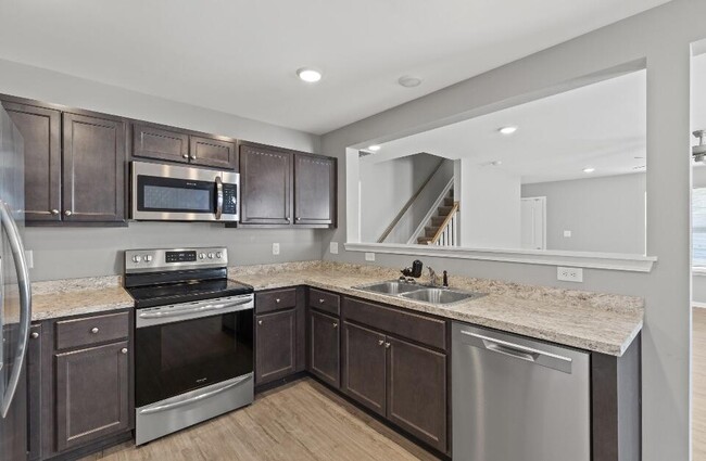 Building Photo - 6064 Arbor Wds Wy