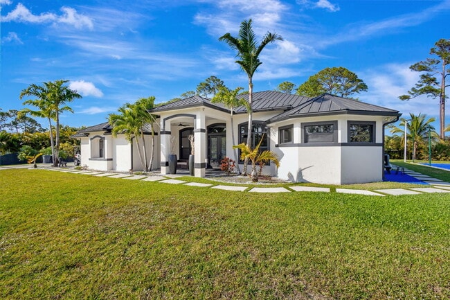 Building Photo - 13803 Citrus Grove Blvd