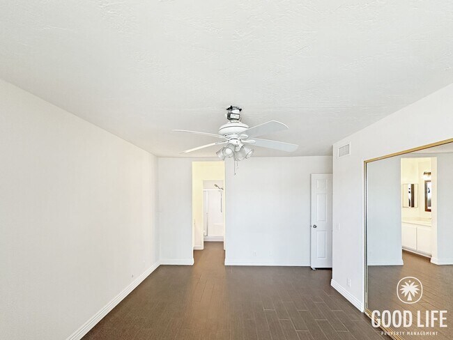 Building Photo - Spacious 3BR/2BA Home with 2-Car Garage in Lake Forest, CA – Great Location