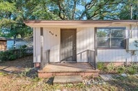 Building Photo - Cozy Duplex in the Heart of Niceville!