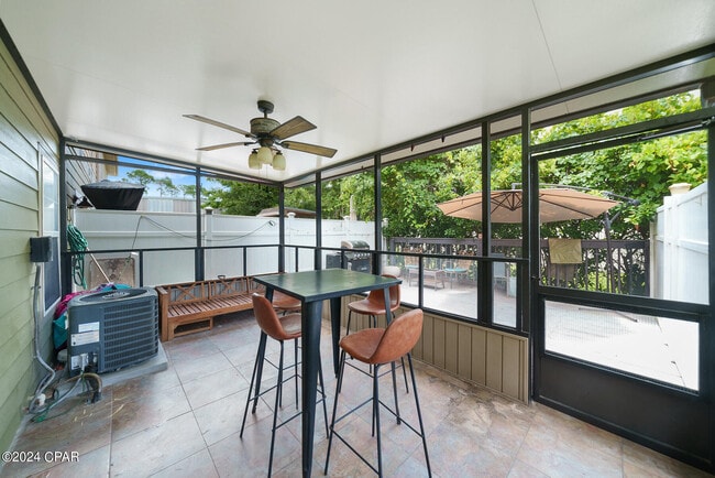 Building Photo - 7207 Quail Hollow Dr