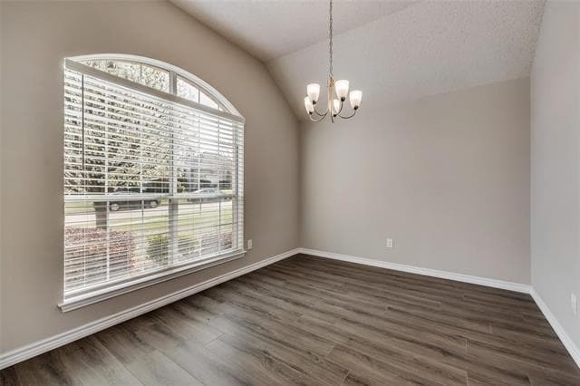 Building Photo - 3905 Windford Dr