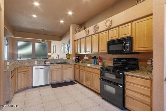 Building Photo - 35 Mesa Grande Dr