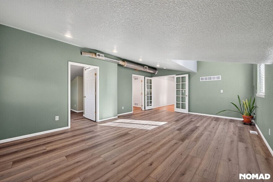 Building Photo - 230 Briggs St