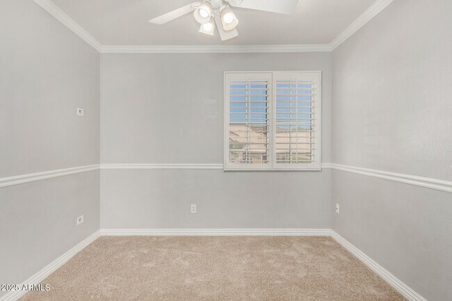 Building Photo - 3013 E Bighorn Ave