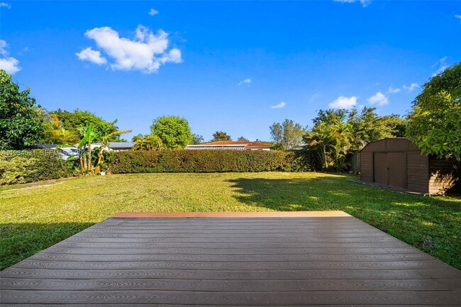 Building Photo - 6851 SW 48th Terrace