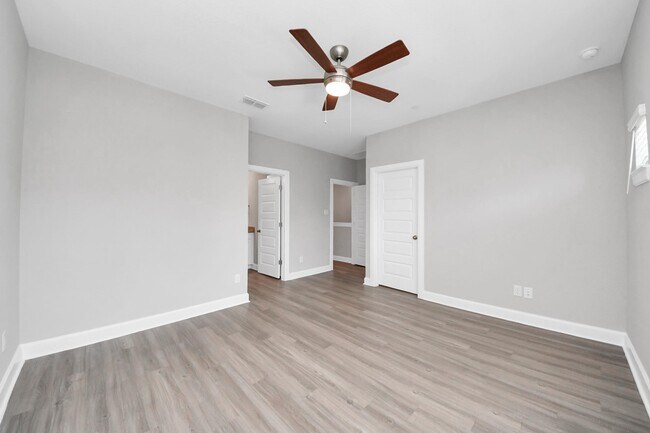 Building Photo - 5300 Berkeley Knl Cir