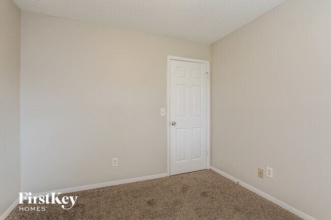 Building Photo - 13307 Harpers Bridge Dr