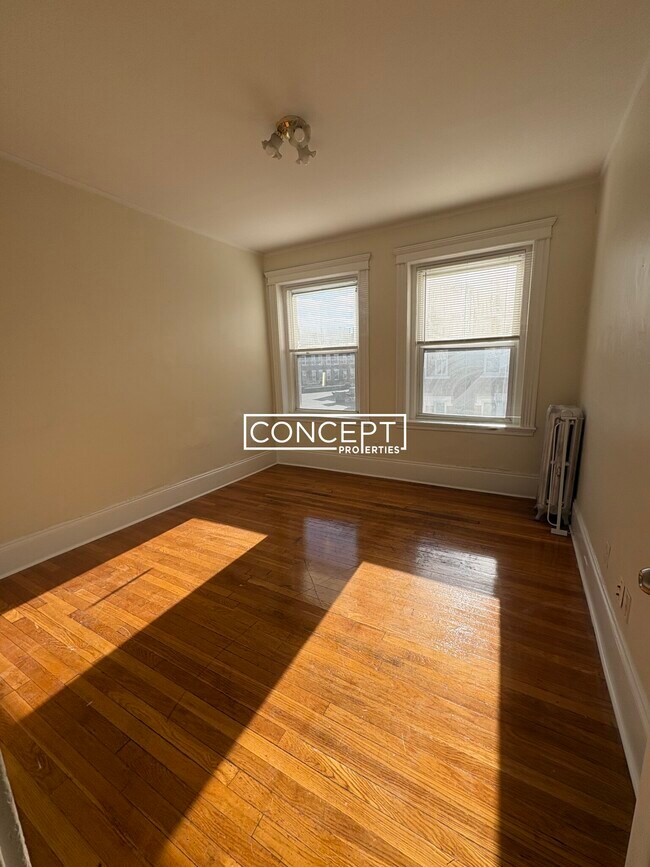 Building Photo - 7A Price Rd. Unit 4