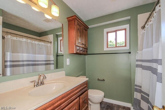 Building Photo - 12433 Webster Rd