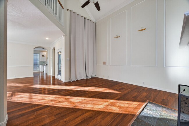 Building Photo - 12912 Kingsbridge Ln