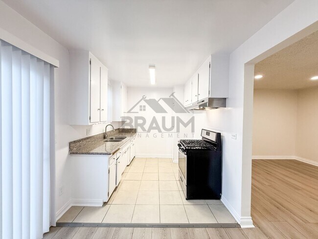 Building Photo - 19401 Haynes St