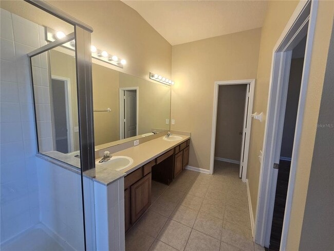 Building Photo - 7624 Granitville Dr