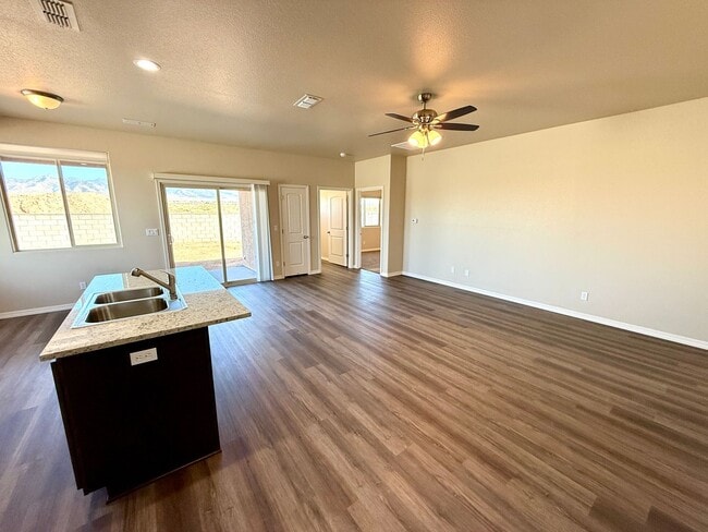 Building Photo - Beautiful 2025 New Construction 3 Bedroom Home with RV Parking!