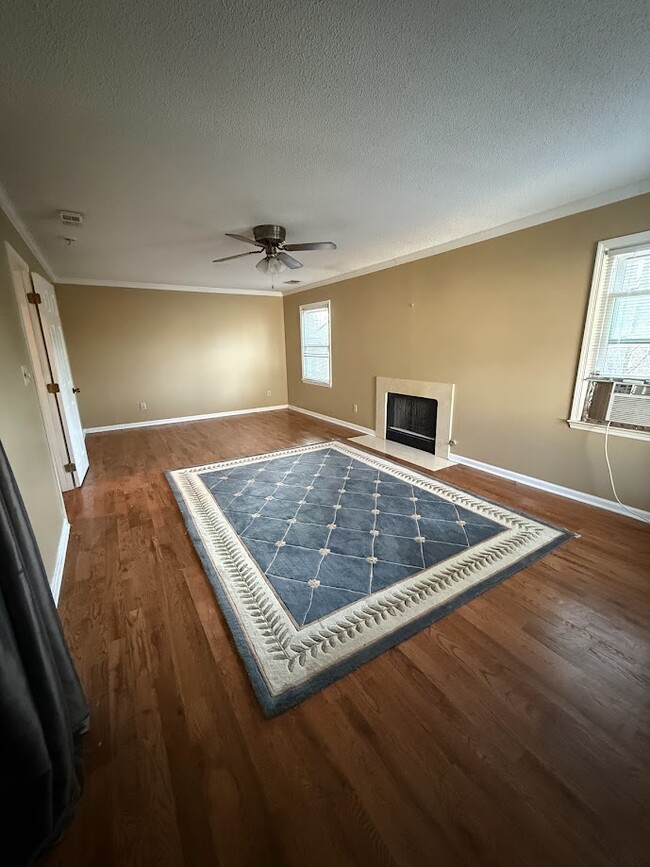 Building Photo - 5415 Whisper Wood Cir