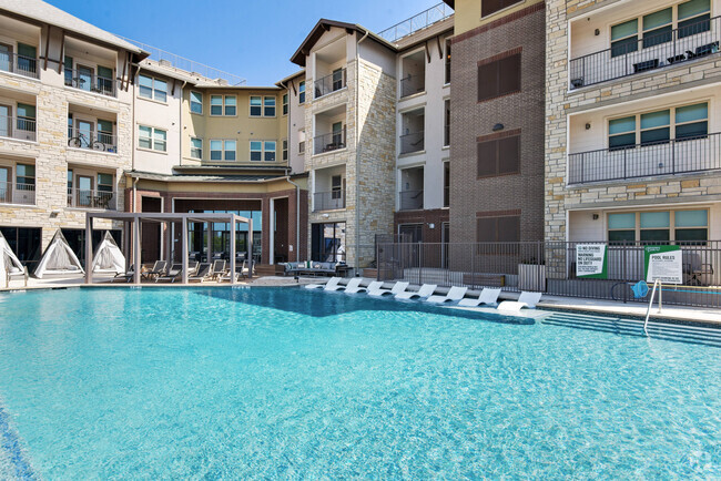 Resort-Style Swimming Pool at Discovery Park, Denton TX | Relax and Unwind