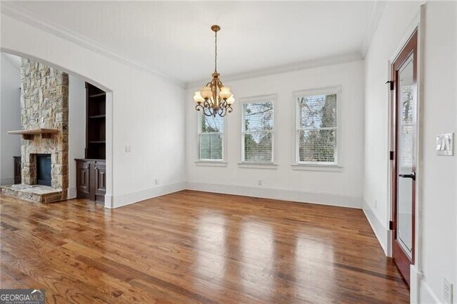 Building Photo - 343 Summer Garden Dr