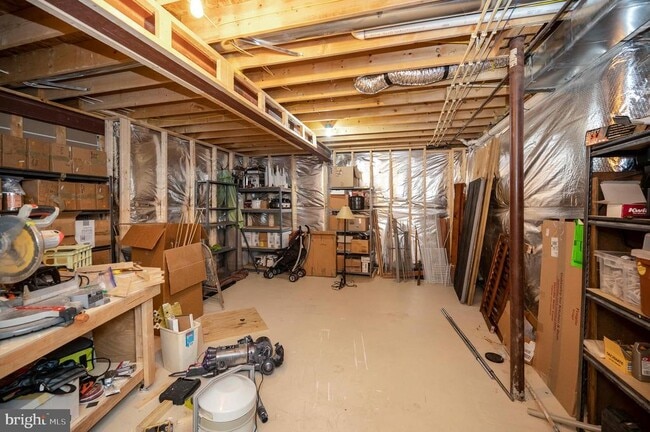 Building Photo - 7519 Edington Dr