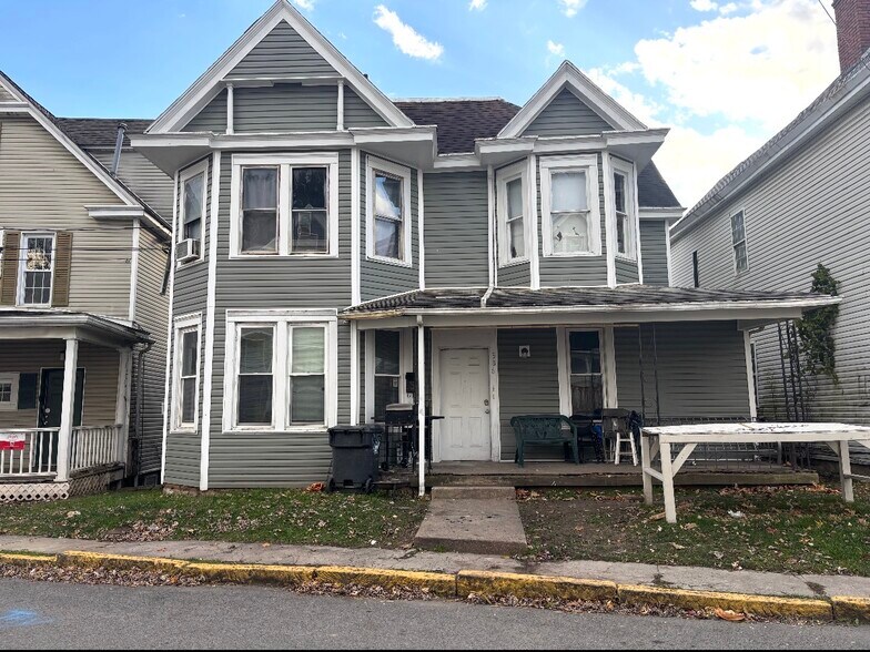 Building Photo - 386 Forest Ave