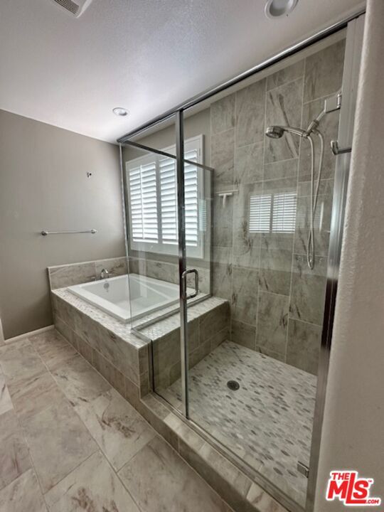 Building Photo - 17032 Cantlay St