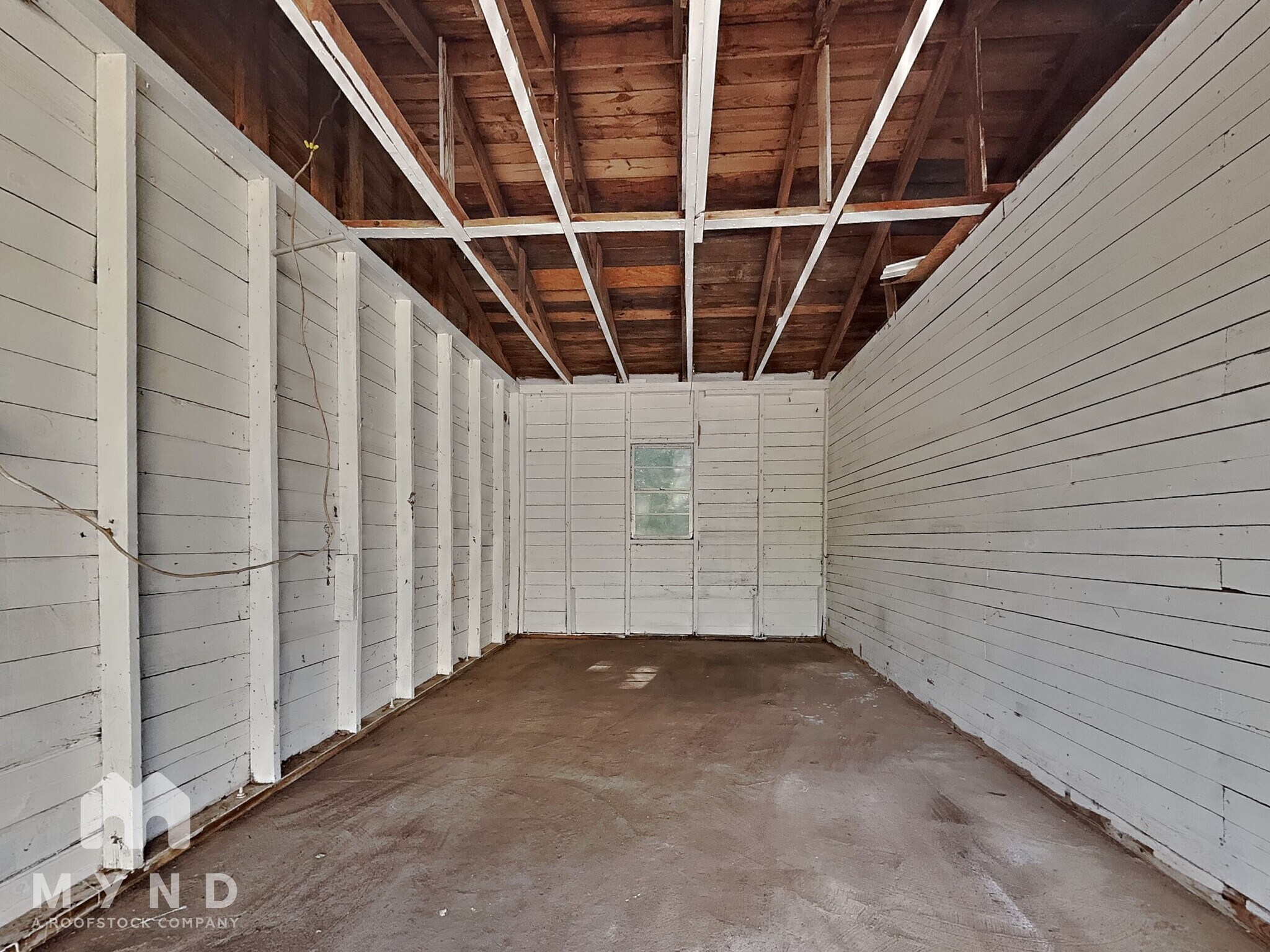 Building Photo - 404 N Kenwood Rd