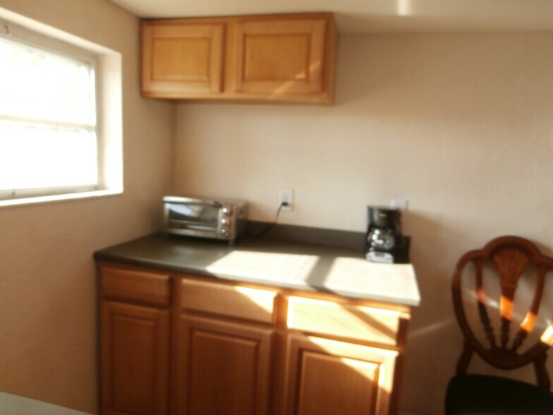 Building Photo - 300 Salem Ave NW