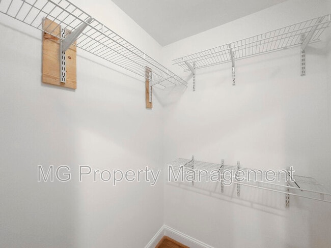 Building Photo - 4023 Arbor Way