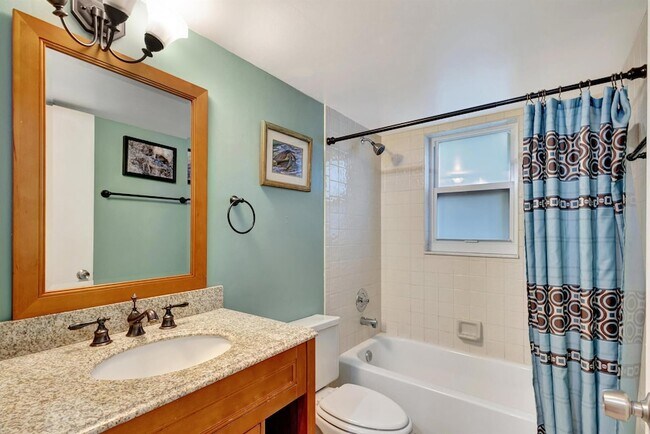 Building Photo - 3110 Surf Way