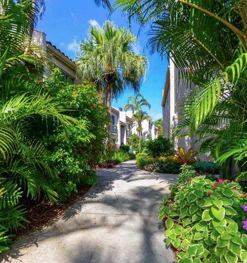 Building Photo - 5234 NE 6th Ave